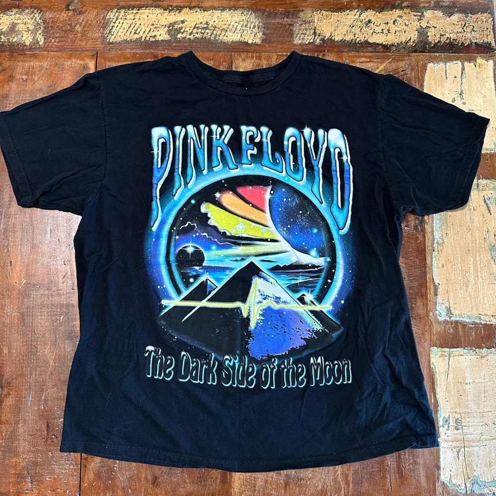 Pink Floyd, Dark Side of the Moon TShirt size XL BLACK